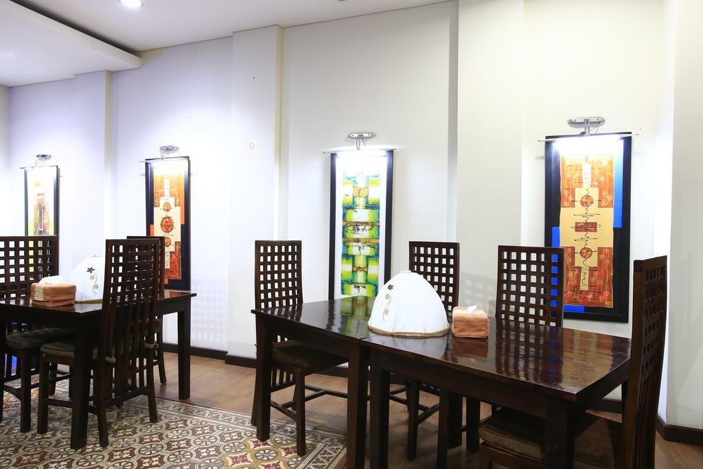 Reddoorz @ Menteng Jacarta Exterior foto