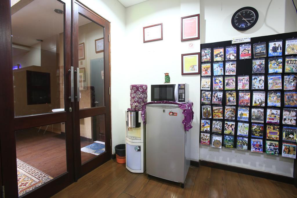 Reddoorz @ Menteng Jacarta Exterior foto