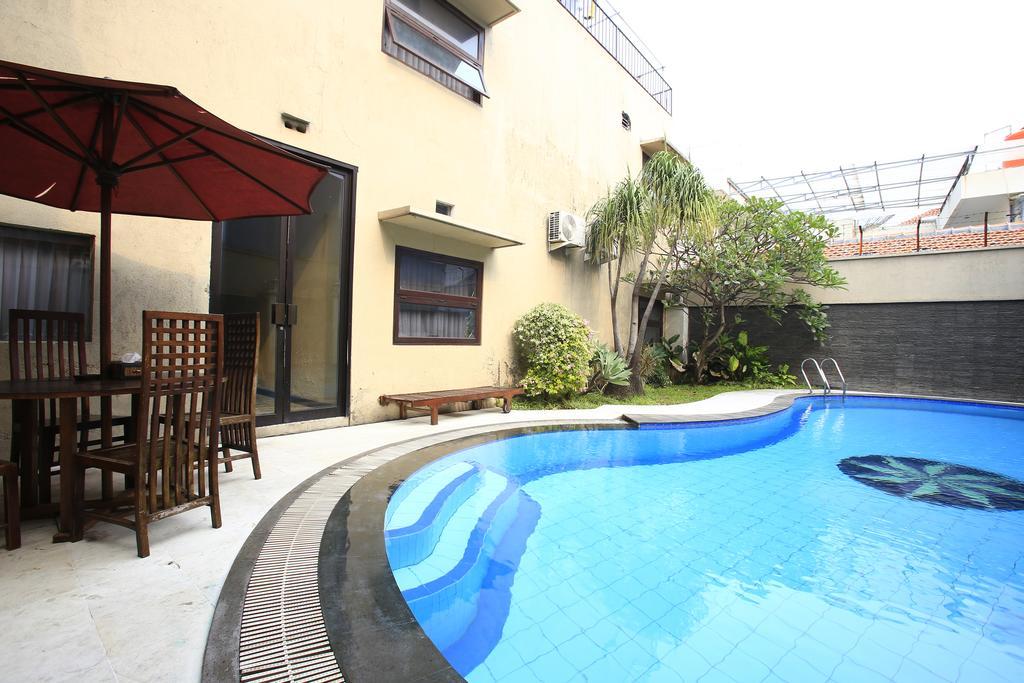 Reddoorz @ Menteng Jacarta Exterior foto